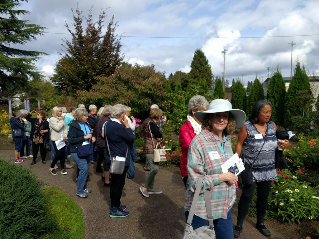 September 20, 2018 Hydrangeas by Sandy Milam and Tour of Evergreen Arboretum in Everett